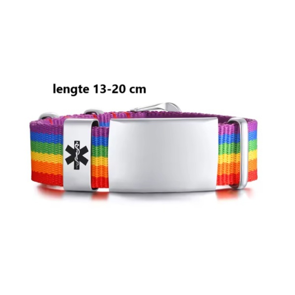 Kinder medische armband met regenboogband en roestvrijstalen plaatje van BeSafeCharm, geschikt voor polsen van 13 tot 20 cm.